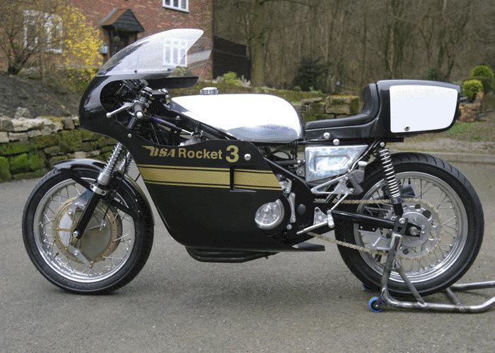 BSA Rocket 3 Black Beauty - Rob North Triples