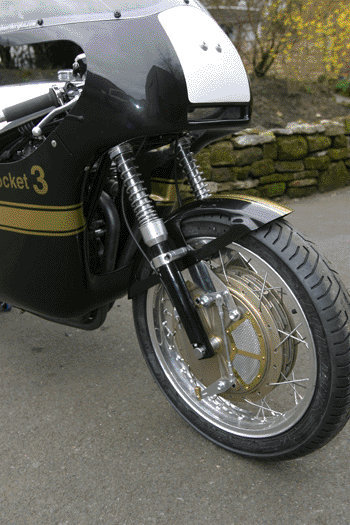 BSA Rocket 3 Black Beauty - Rob North Triples